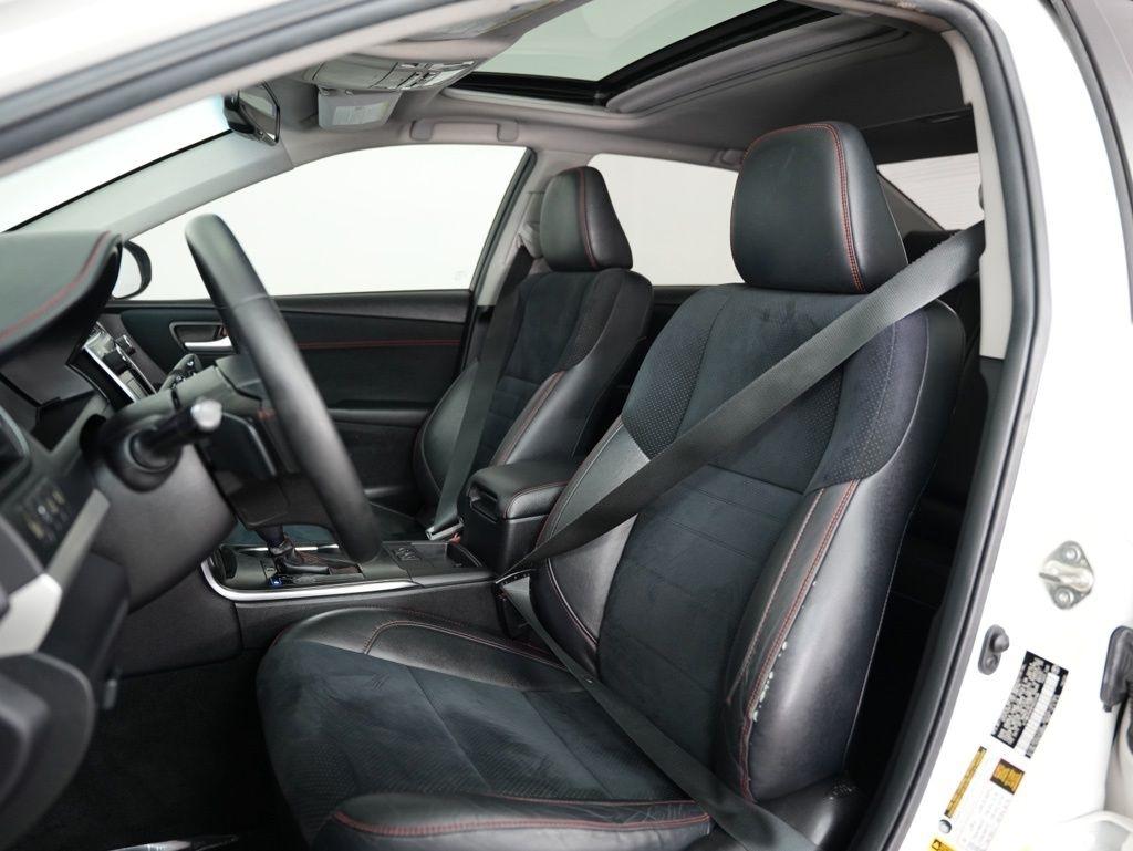 Toyota Camry 4dr Sdn V6 Auto XSE (Natl) 2015