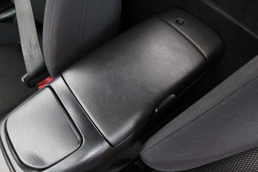 Mazda MX-5 Miata 2dr Conv Cloth Auto 2002