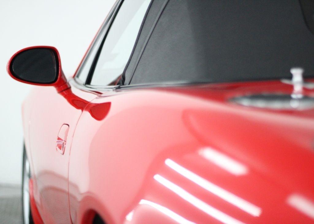 Mazda MX-5 Miata 2dr Conv Cloth Auto 2002
