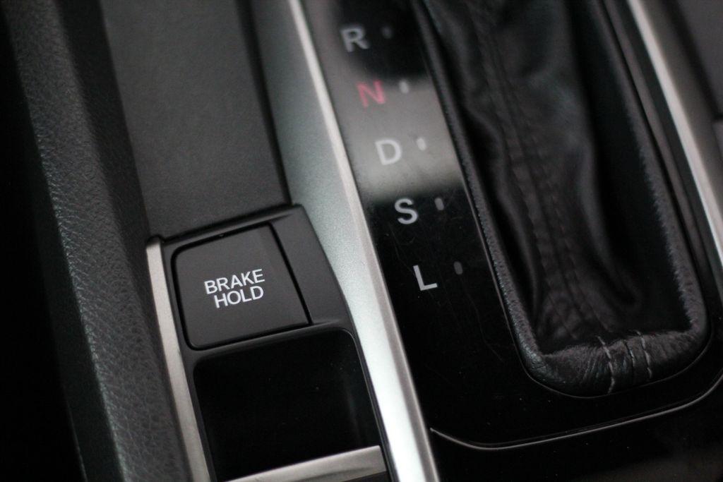 Honda Civic Hatchback EX-L CVT 2020