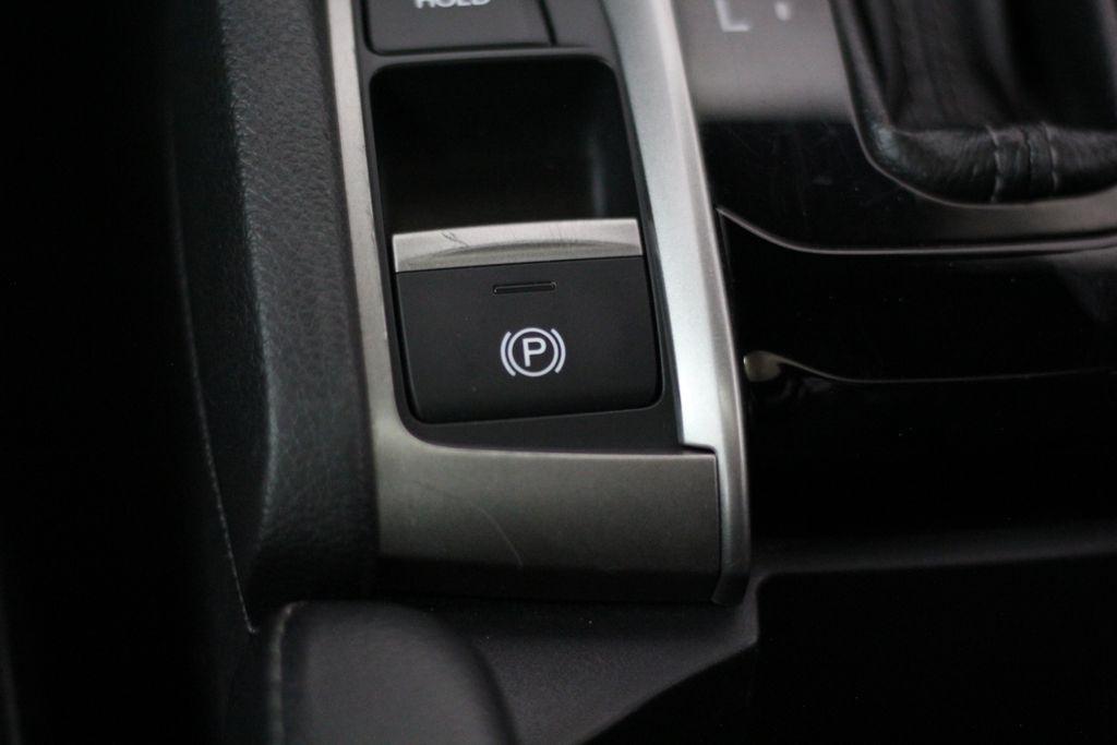 Honda Civic Hatchback EX-L CVT 2020