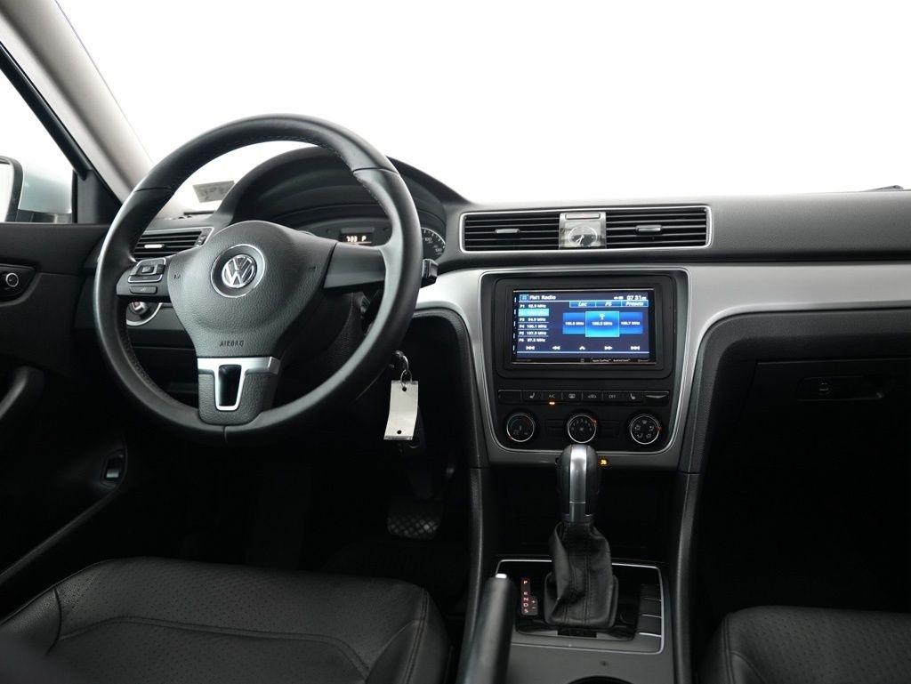 Volkswagen Passat 4dr Sdn 1.8T Auto S PZEV 2015