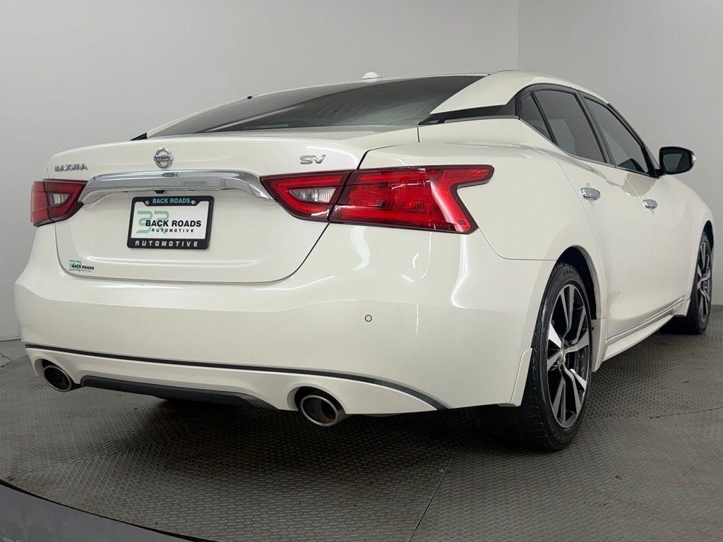 Nissan Maxima 4dr Sdn 3.5 SV 2016