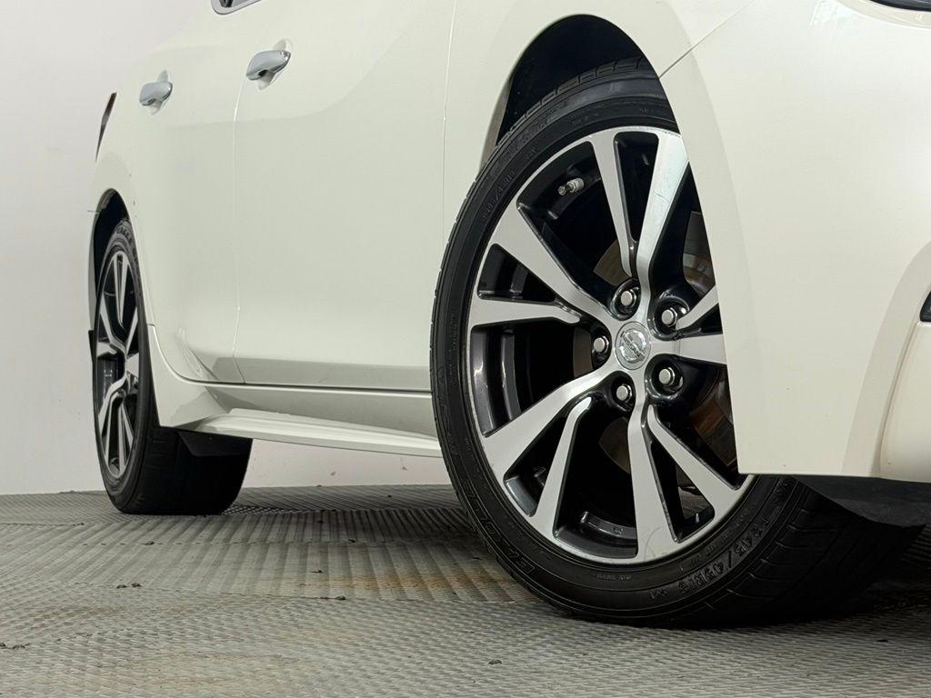 Nissan Maxima 4dr Sdn 3.5 SV 2016