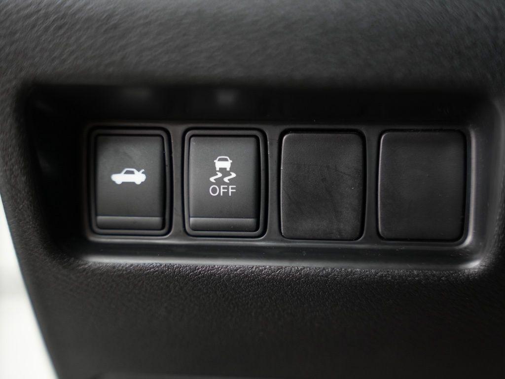 Nissan Maxima 4dr Sdn 3.5 SV 2016