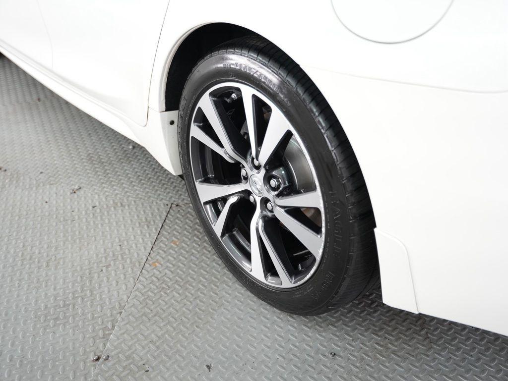 Nissan Maxima 4dr Sdn 3.5 SV 2016