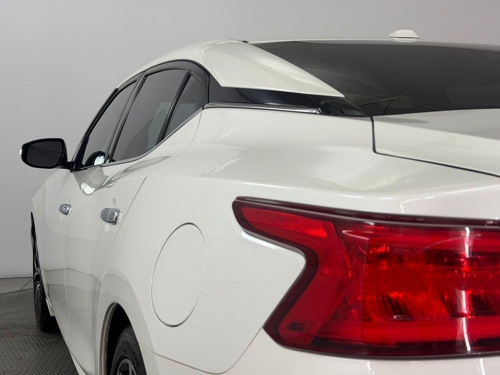 Nissan Maxima 4dr Sdn 3.5 SV 2016