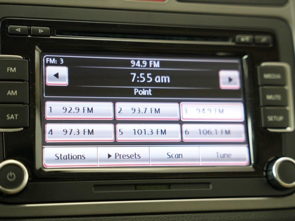 Volkswagen Tiguan AWD 4dr Wolfsburg 2010