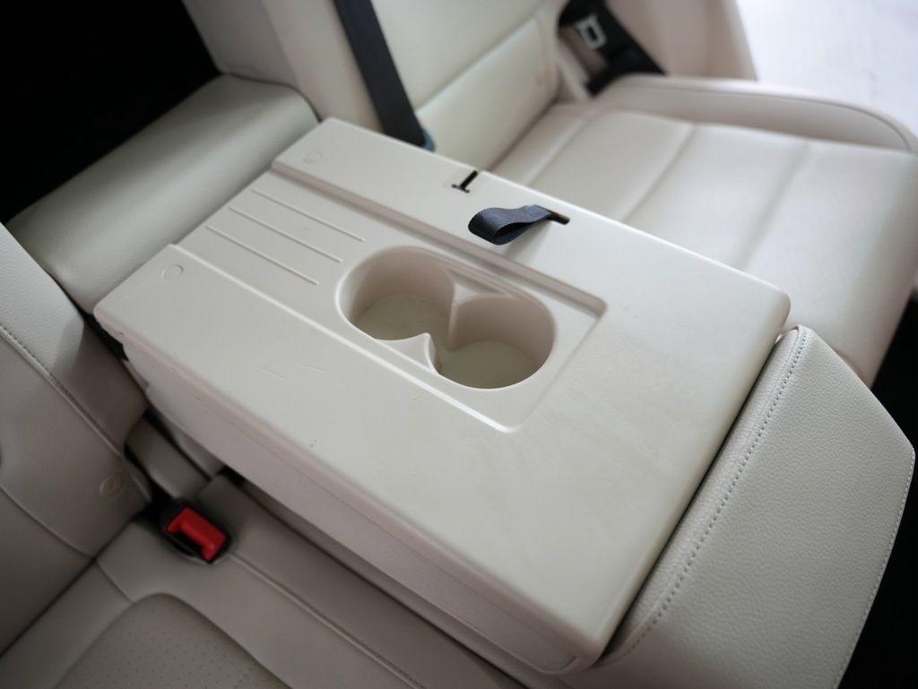 Volkswagen Tiguan AWD 4dr Wolfsburg 2010