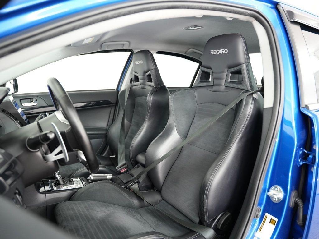 Mitsubishi Lancer Evolution 4dr Sdn TC-SST MR 2012