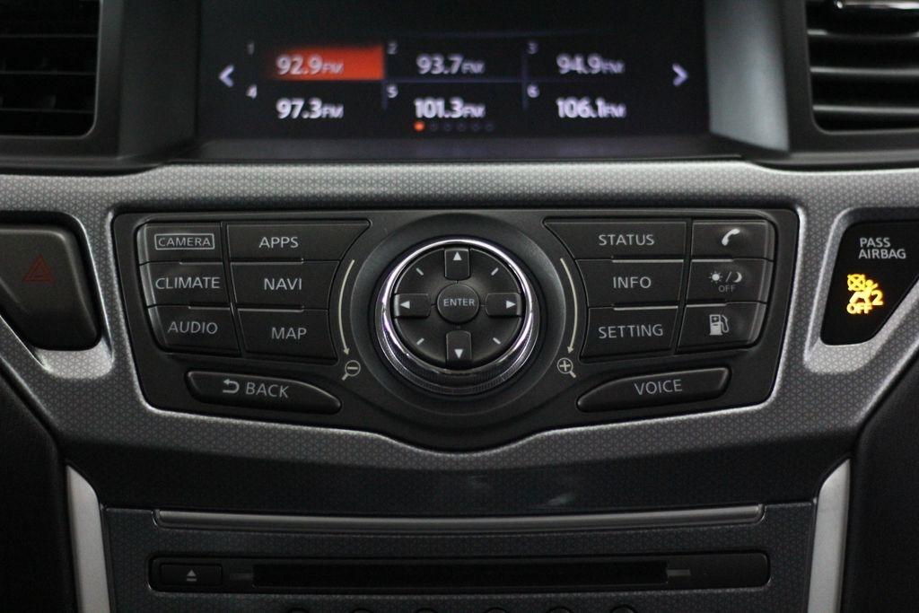 Nissan Pathfinder 4x4 SL 2020