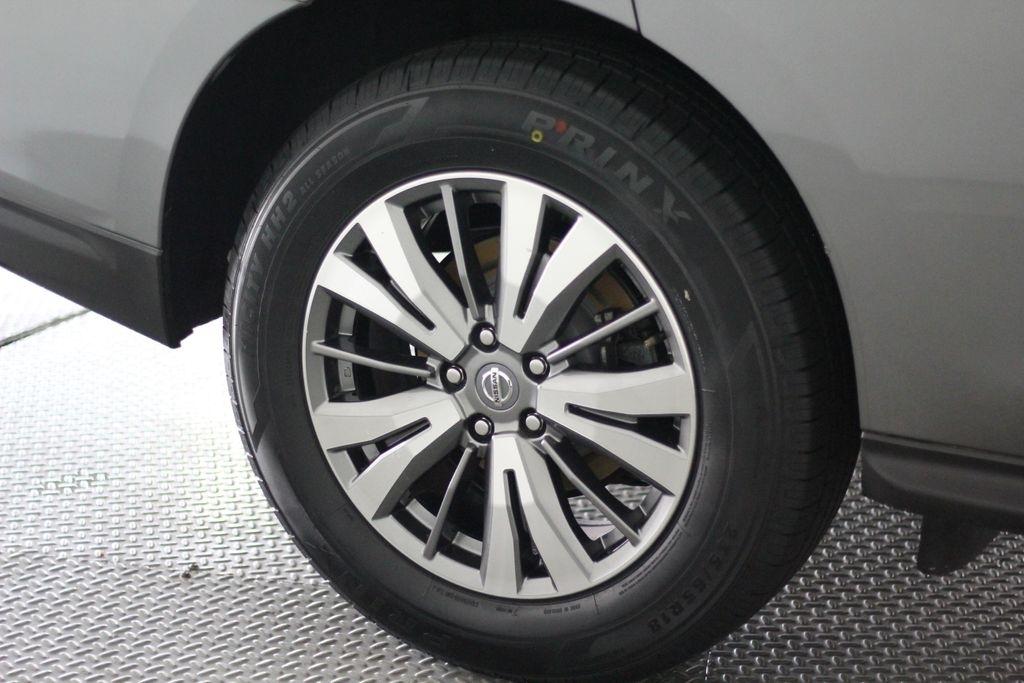 Nissan Pathfinder 4x4 SL 2020
