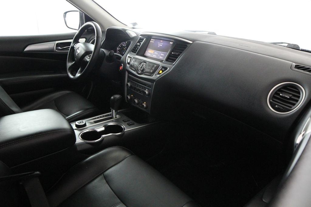 Nissan Pathfinder 4x4 SL 2020