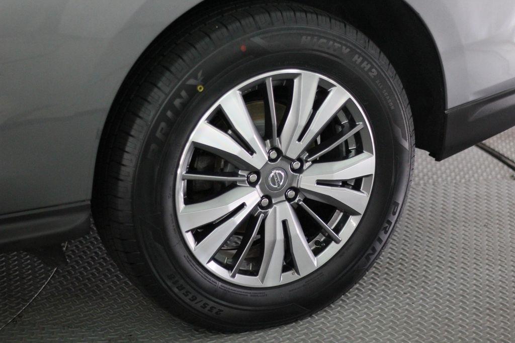 Nissan Pathfinder 4x4 SL 2020