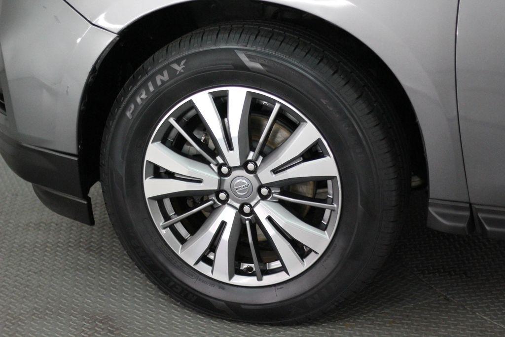 Nissan Pathfinder 4x4 SL 2020