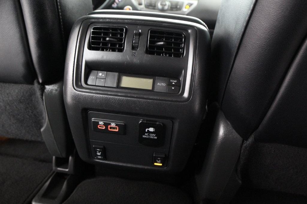 Nissan Pathfinder 4x4 SL 2020
