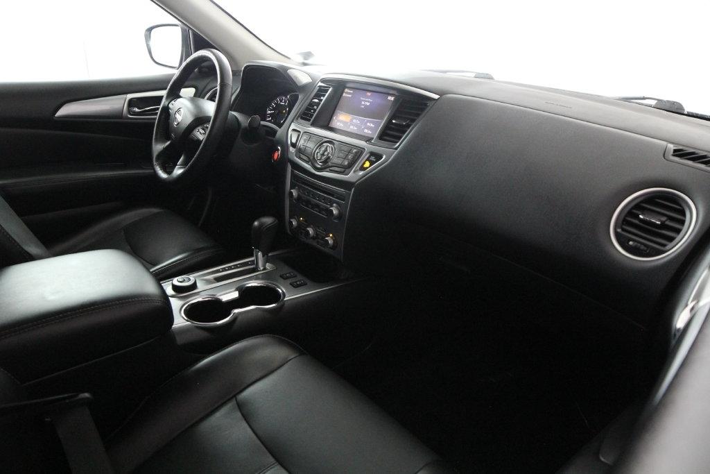 Nissan Pathfinder 4x4 SL 2020