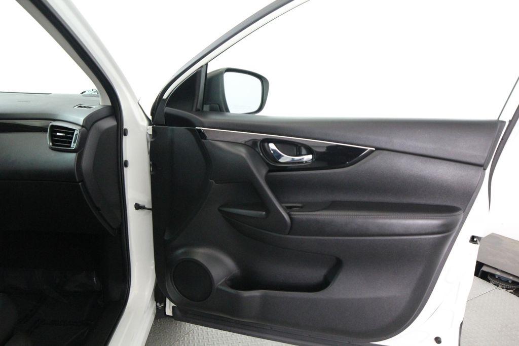 Nissan Rogue Sport AWD SL 2017