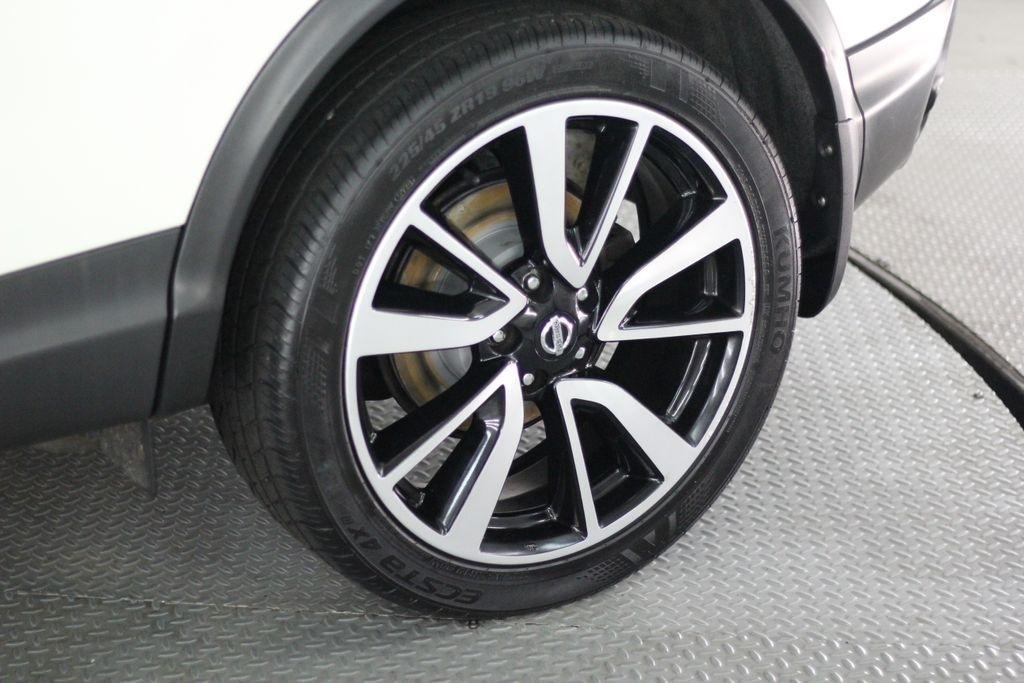 Nissan Rogue Sport AWD SL 2017