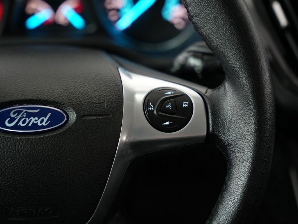 Ford Escape FWD 4dr Titanium 2015