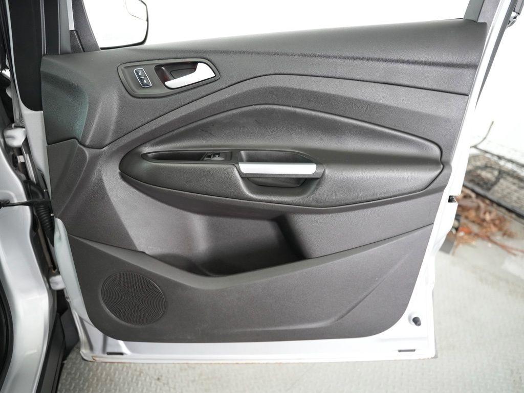 Ford Escape FWD 4dr Titanium 2015