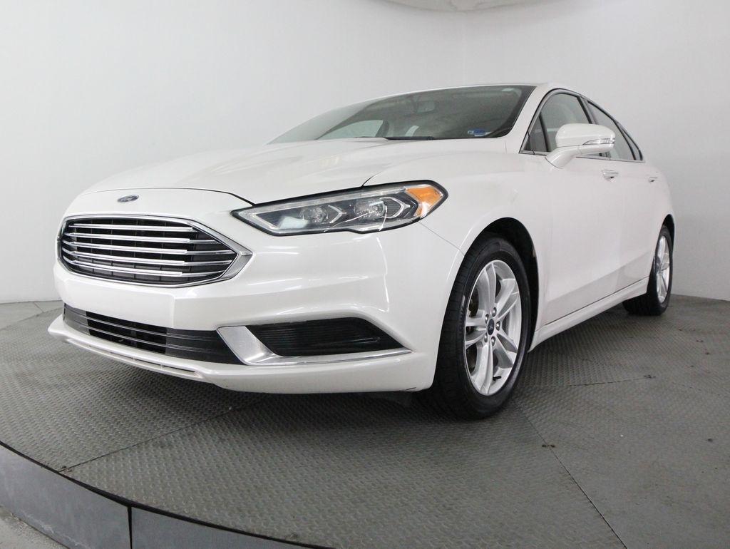 Ford Fusion Hybrid SE FWD 2018