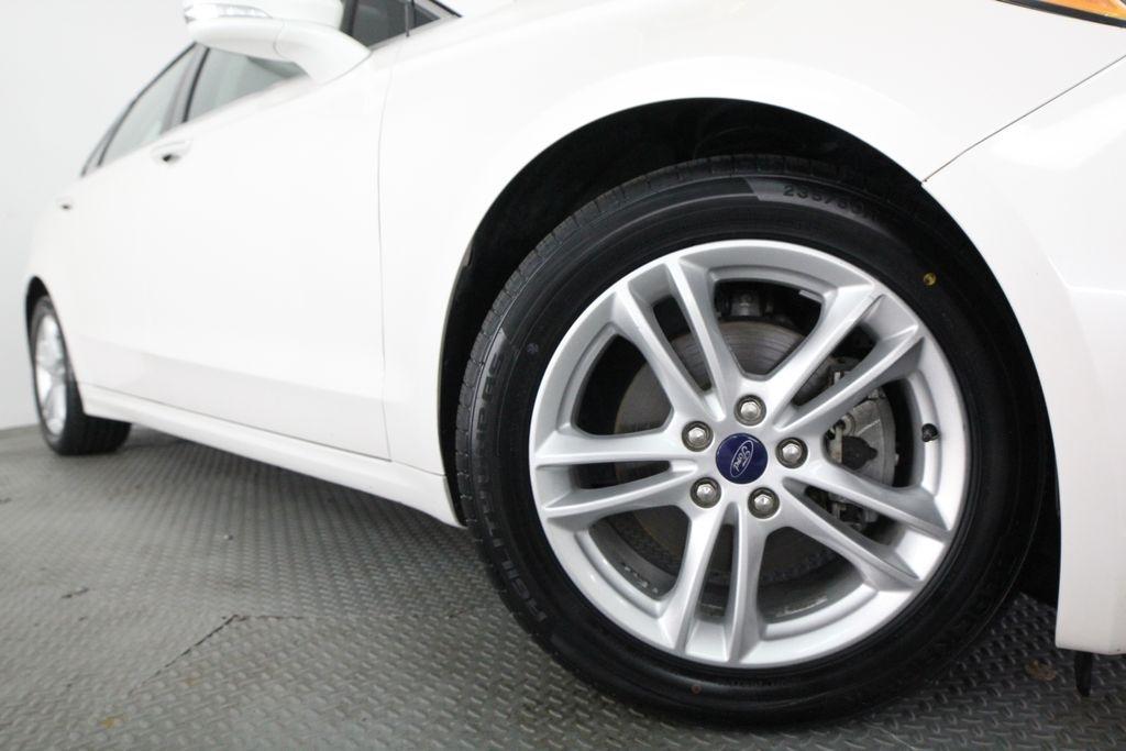 Ford Fusion Hybrid SE FWD 2018