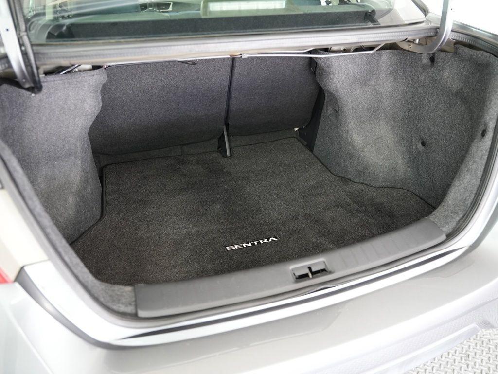 Nissan Sentra SV CVT 2019