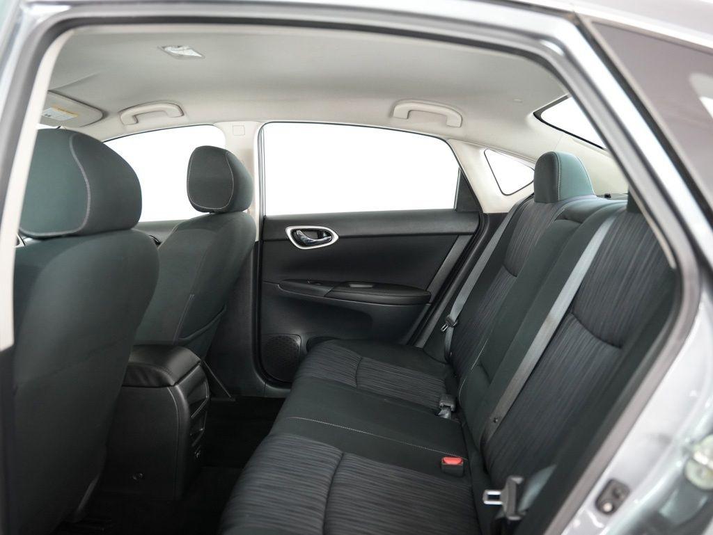 Nissan Sentra SV CVT 2019