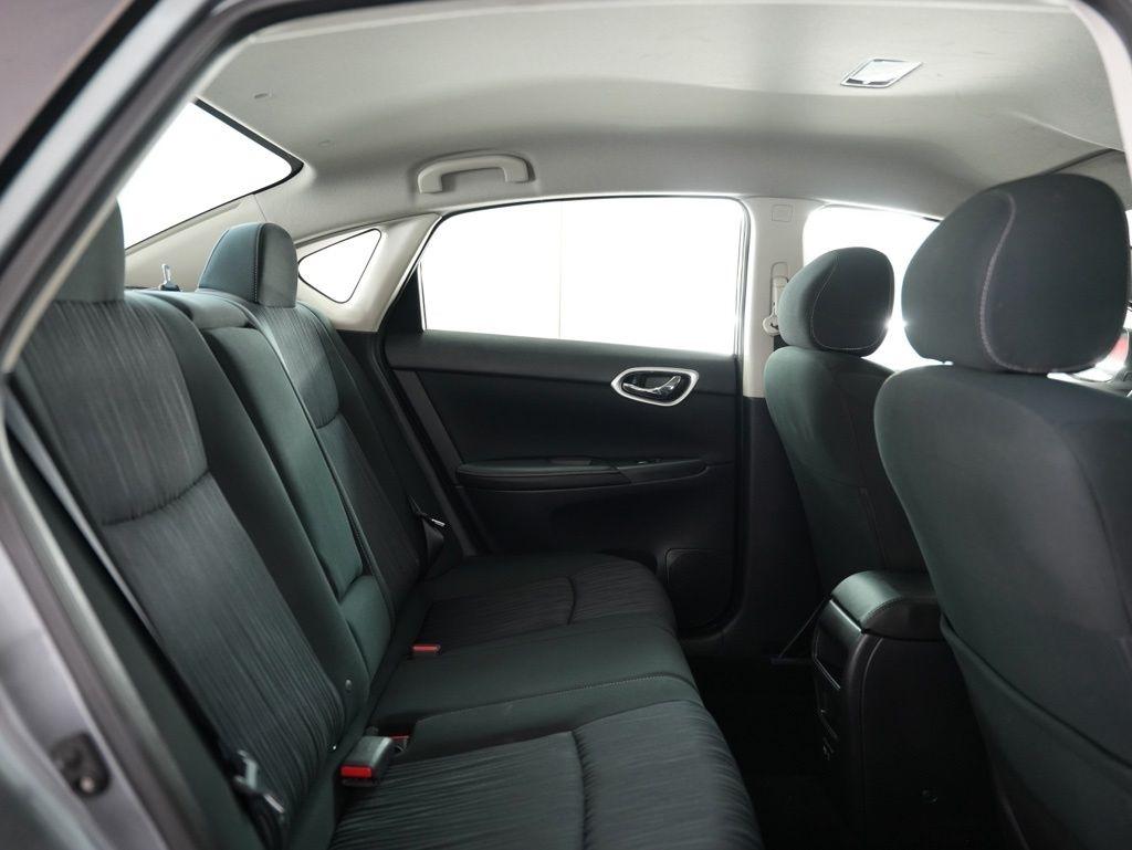 Nissan Sentra SV CVT 2019