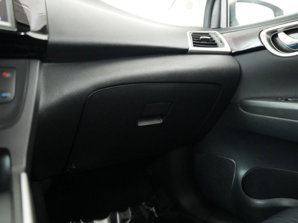 Nissan Sentra SV CVT 2019