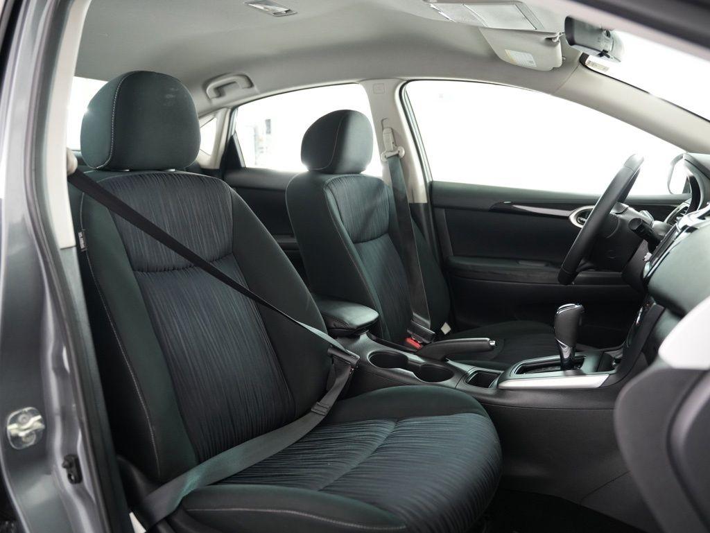 Nissan Sentra SV CVT 2019