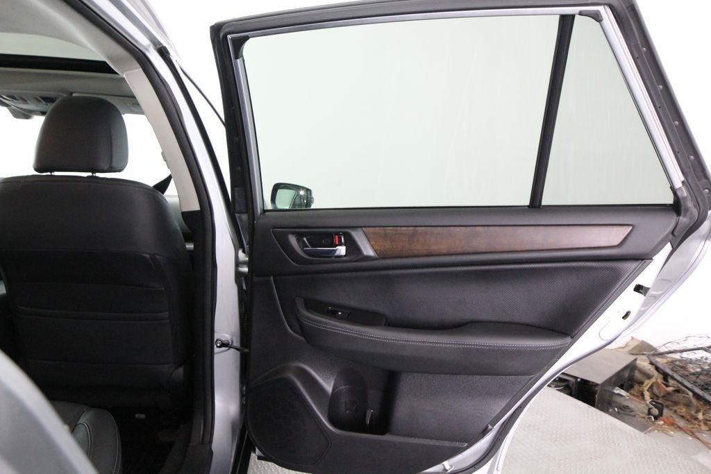 Subaru Outback 2.5i Limited 2017