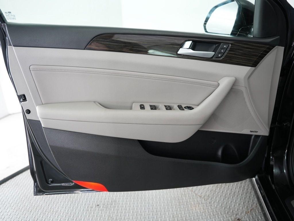 Hyundai Sonata Hybrid 4dr Sdn Limited 2016