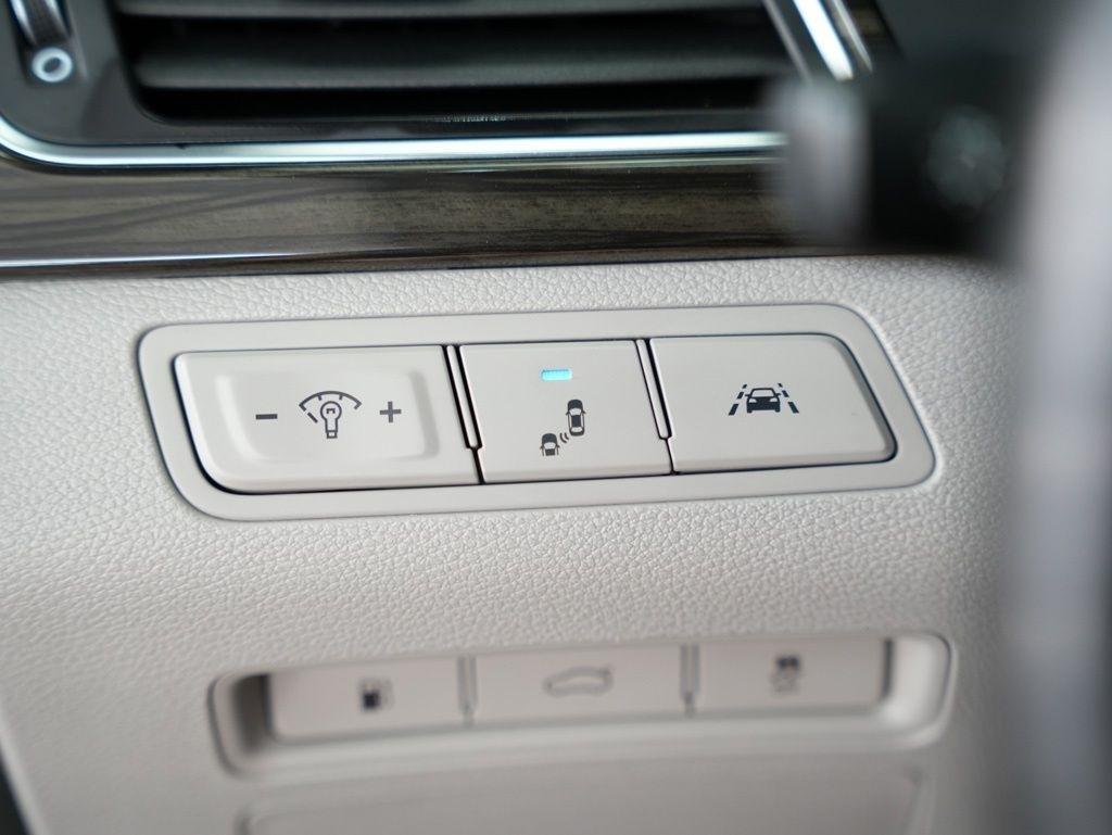 Hyundai Sonata Hybrid 4dr Sdn Limited 2016