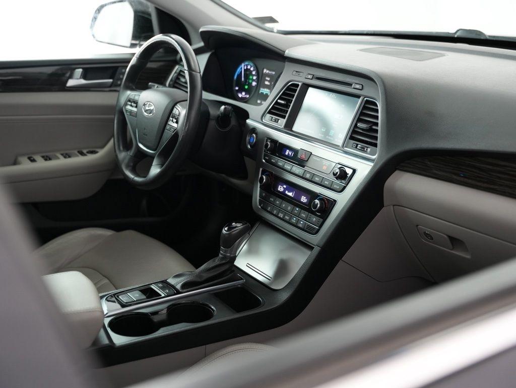 Hyundai Sonata Hybrid 4dr Sdn Limited 2016