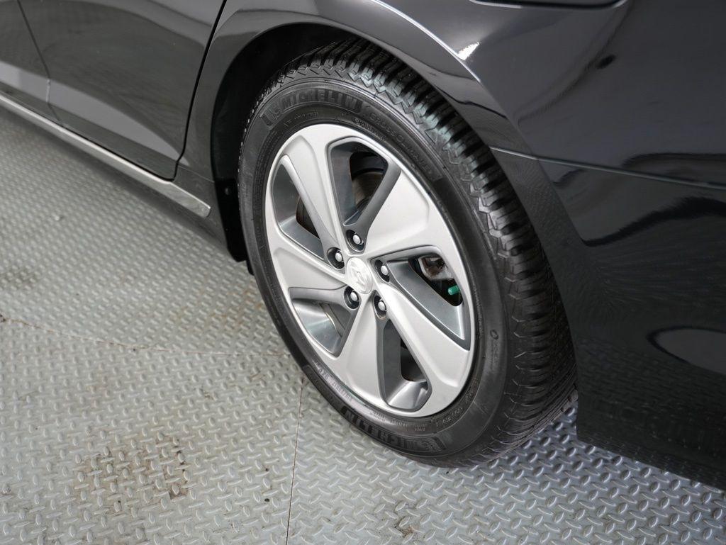 Hyundai Sonata Hybrid 4dr Sdn Limited 2016