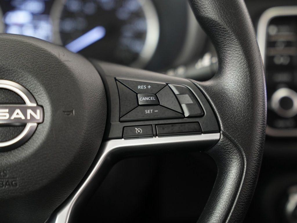 Nissan Kicks S FWD 2022