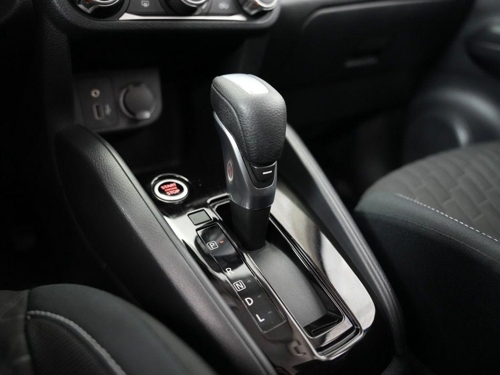 Nissan Kicks S FWD 2022