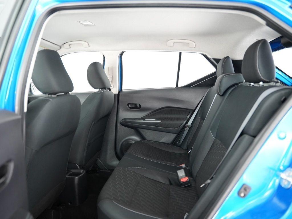Nissan Kicks S FWD 2022