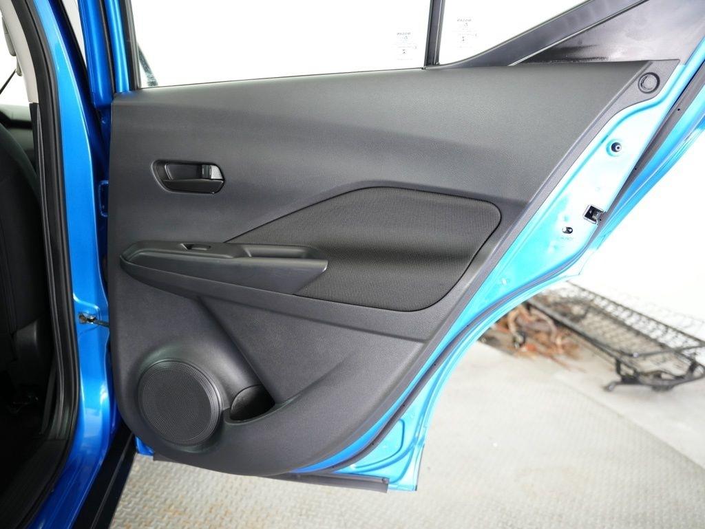 Nissan Kicks S FWD 2022