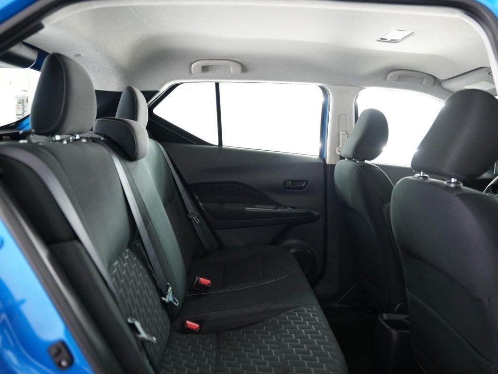 Nissan Kicks S FWD 2022