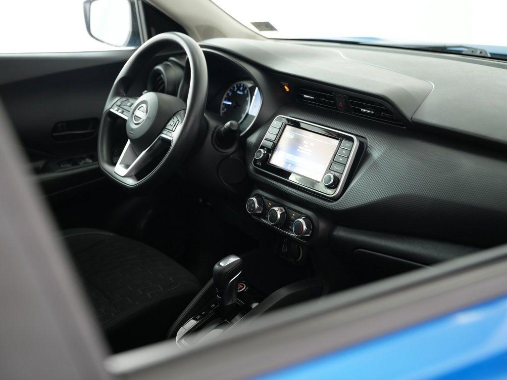 Nissan Kicks S FWD 2022
