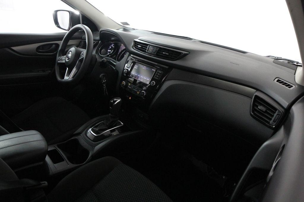 Nissan Rogue Sport FWD S 2020