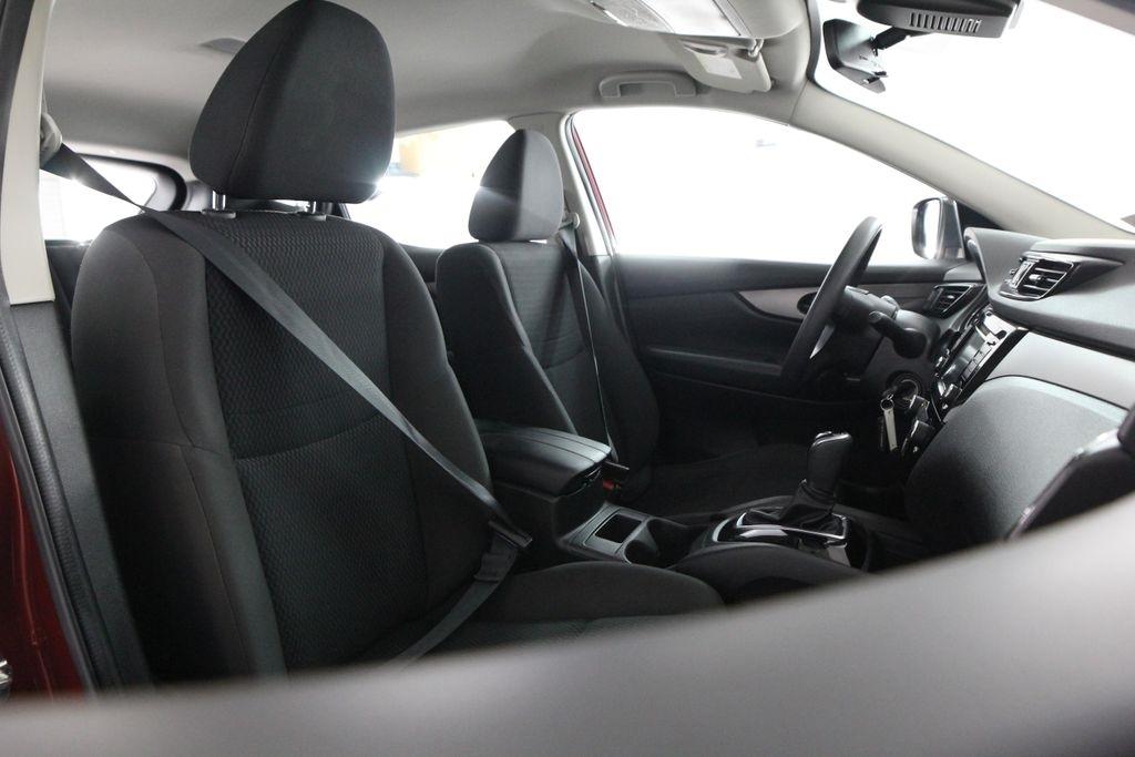 Nissan Rogue Sport FWD S 2020