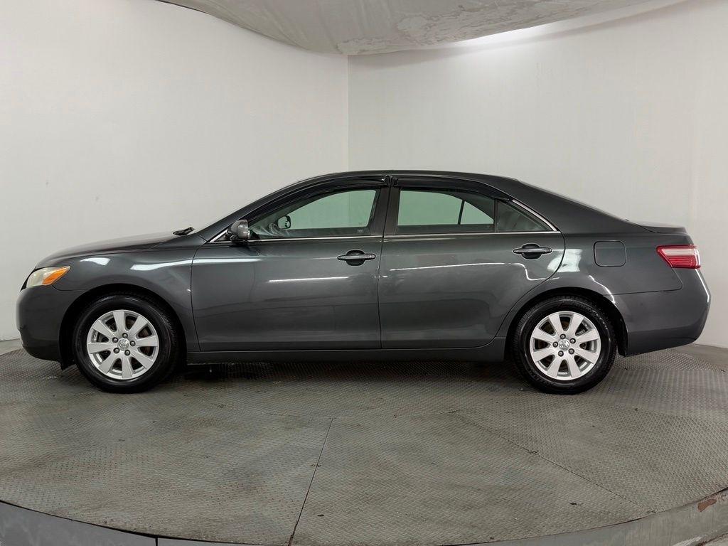 Toyota Camry 4dr Sdn I4 Man (Natl) 2009