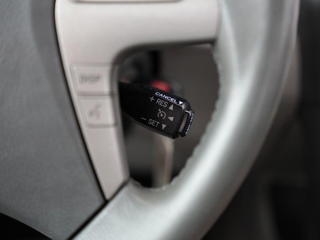 Toyota Camry 4dr Sdn I4 Man (Natl) 2009