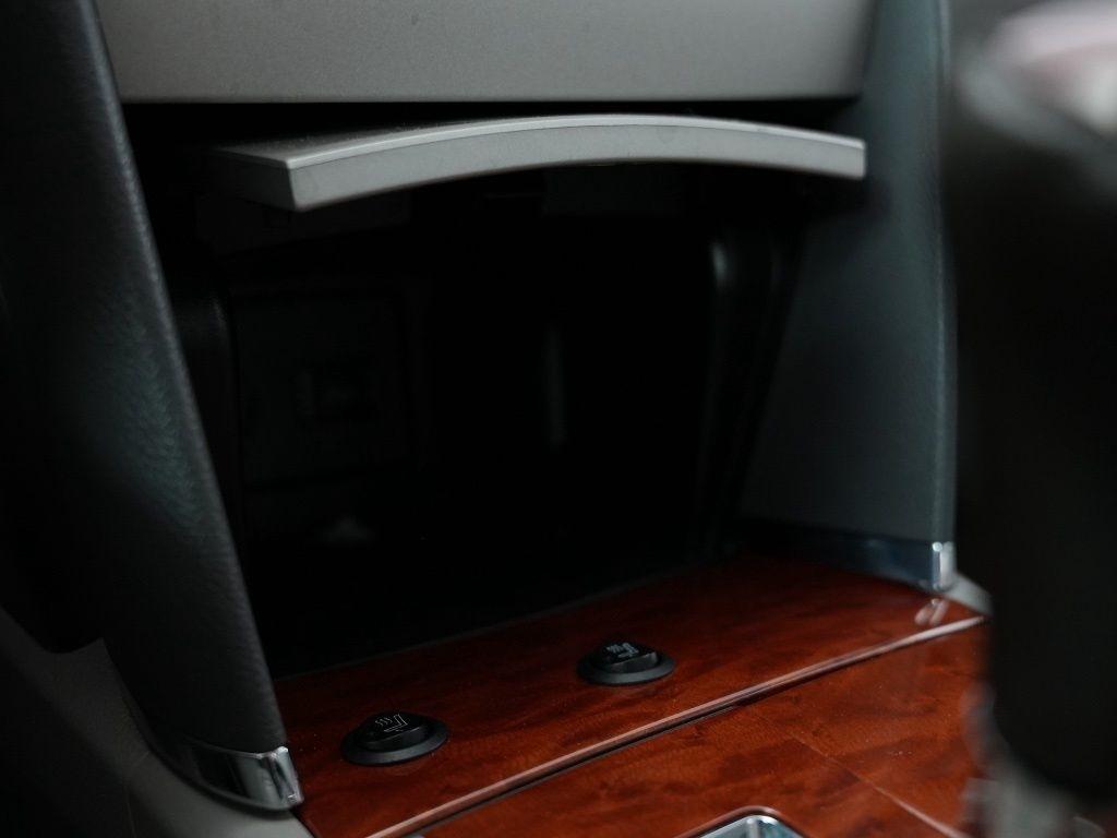 Toyota Camry 4dr Sdn I4 Man (Natl) 2009