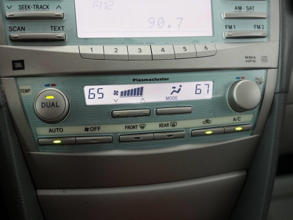 Toyota Camry 4dr Sdn I4 Man (Natl) 2009