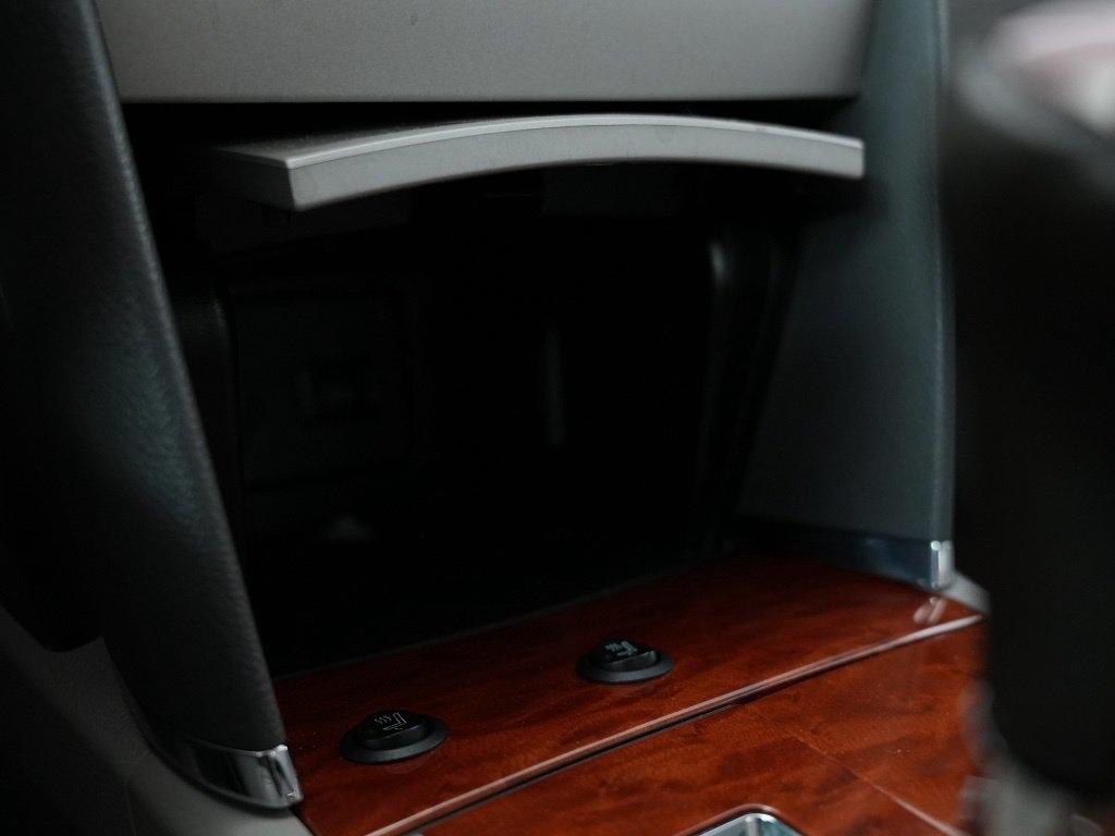 Toyota Camry 4dr Sdn I4 Man (Natl) 2009